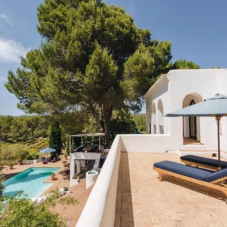 Luxurious Ibiza Casa Pacifica 6 Bedrooms Large Outdoor Dining Area Santa Eularia des Riu