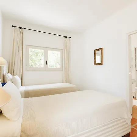 Luxurious Ibiza Casa Pacifica 6 Bedrooms Large Outdoor Dining Area Villa Santa Eularia des Riu