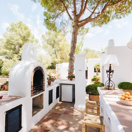 Luxurious Ibiza Casa Pacifica 6 Bedrooms Large Outdoor Dining Area Bbq San Rafael *