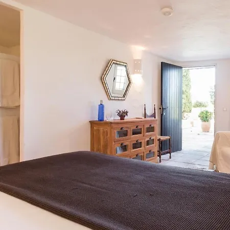 Villa Luxurious Ibiza Casa Pacifica 6 Bedrooms Large Outdoor Dining Area&bbq San Rafael Santa Eulalia del Río